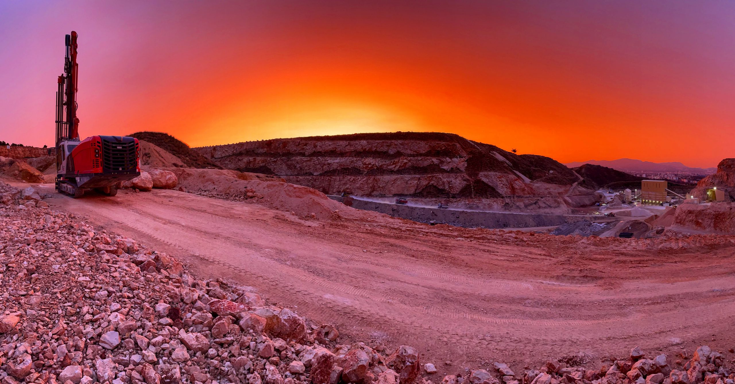 Levé de soleil sur notre carrière de Ste Marthe